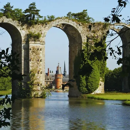 La Reserve Du Chateau Maintenon Exterior photo